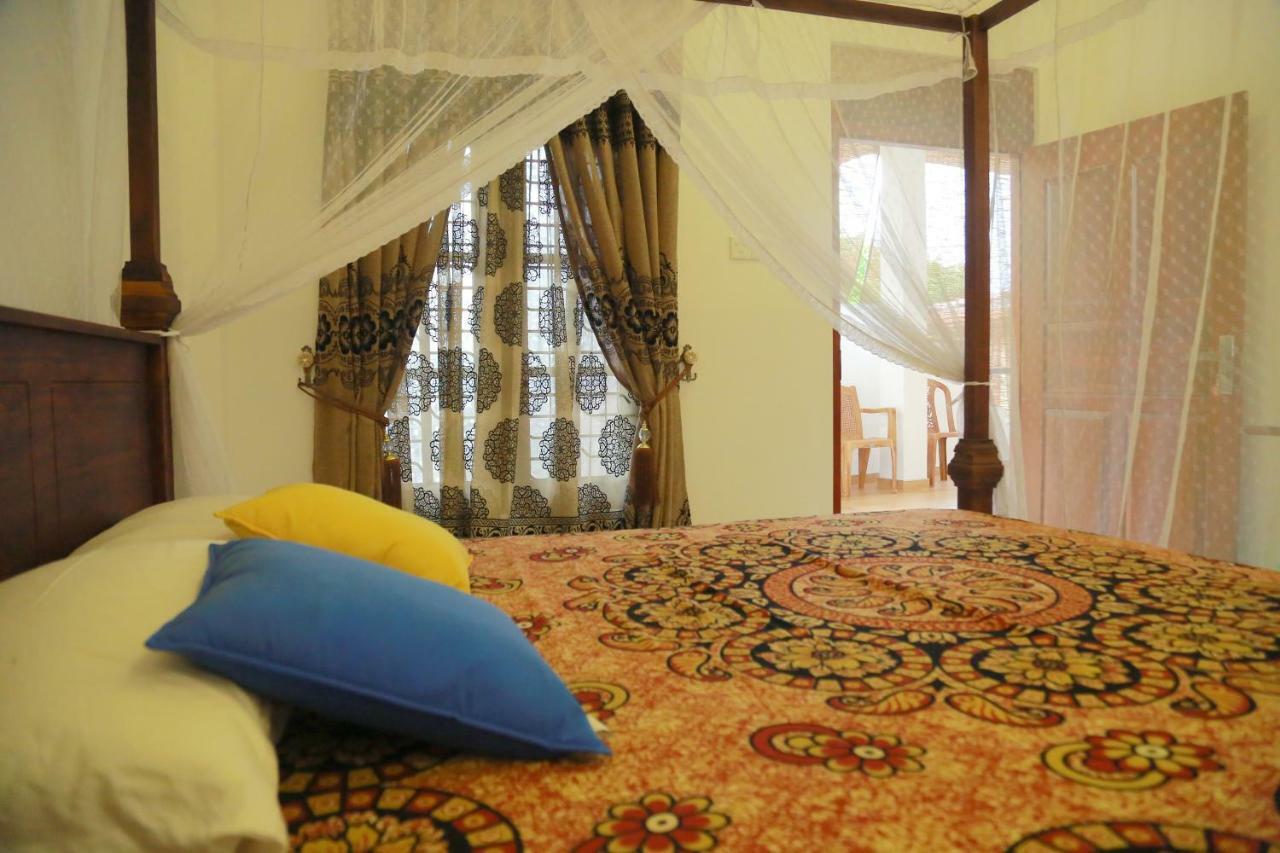 Gihan Guesthouse Mirissa Extérieur photo