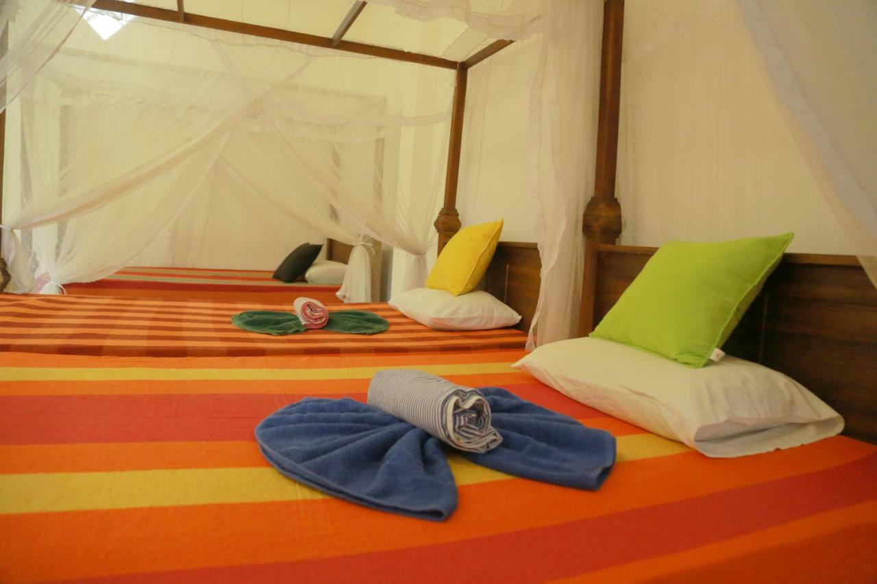 Gihan Guesthouse Mirissa Extérieur photo